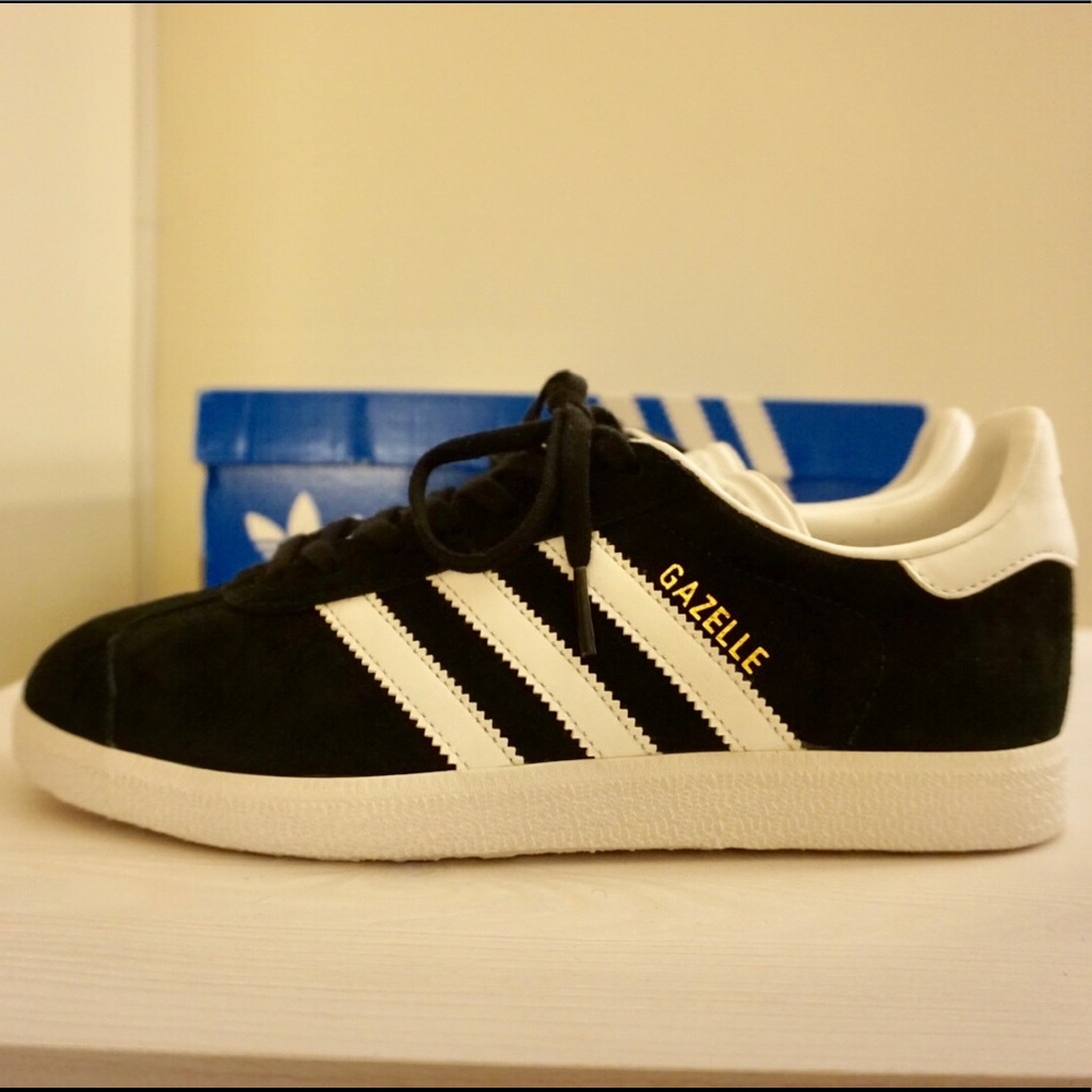 Black Gazelle Shoes (BRAND NEW)